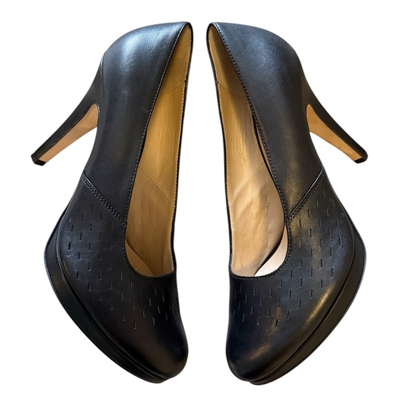 Italian Leather Heels - Picture 3 of 7